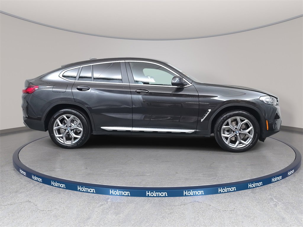 Used 2025 BMW X4 xDrive30i image 5
