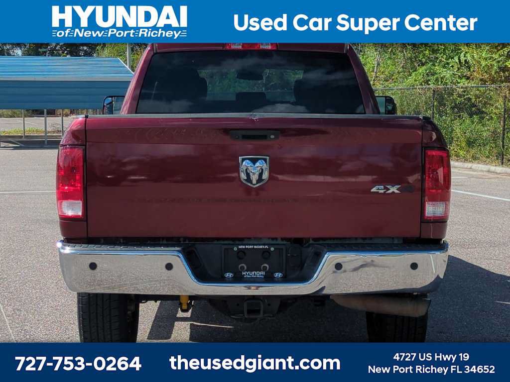 Used 2018 RAM 3500 Tradesman w/ Chrome Appearance Group AWD/4WD image 5