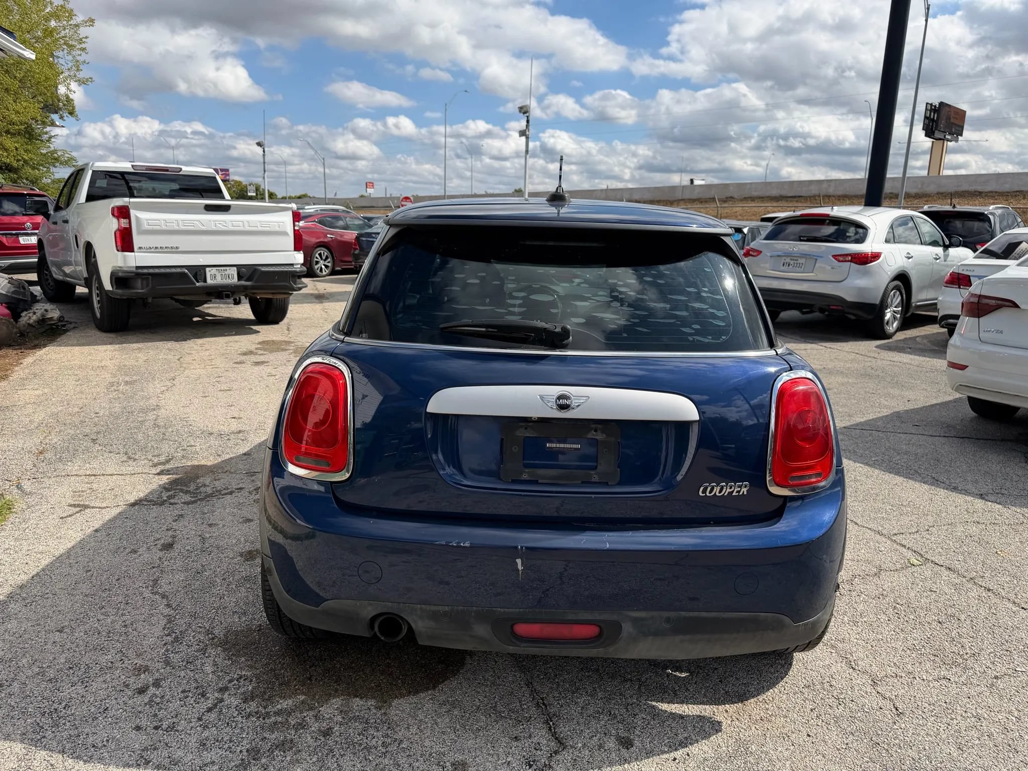 Used 2015 MINI Cooper 2-Door Hardtop FWD image 6