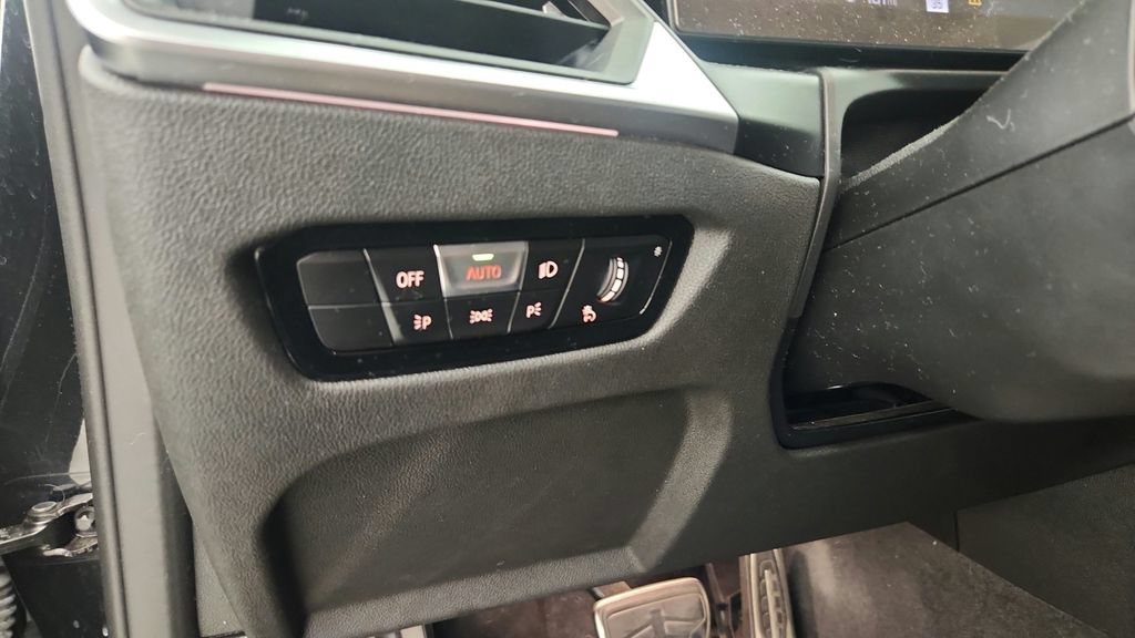 Used 2024 BMW M2 w/ Lighting Package RWD image 23