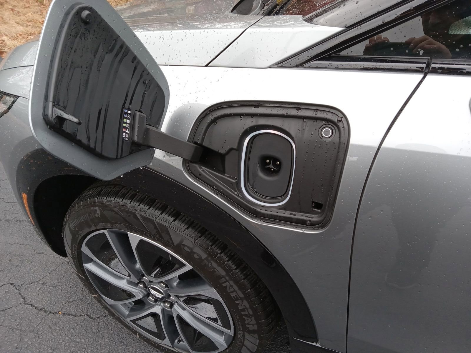 New 2026 Cadillac Optiq Sport 1 image 10