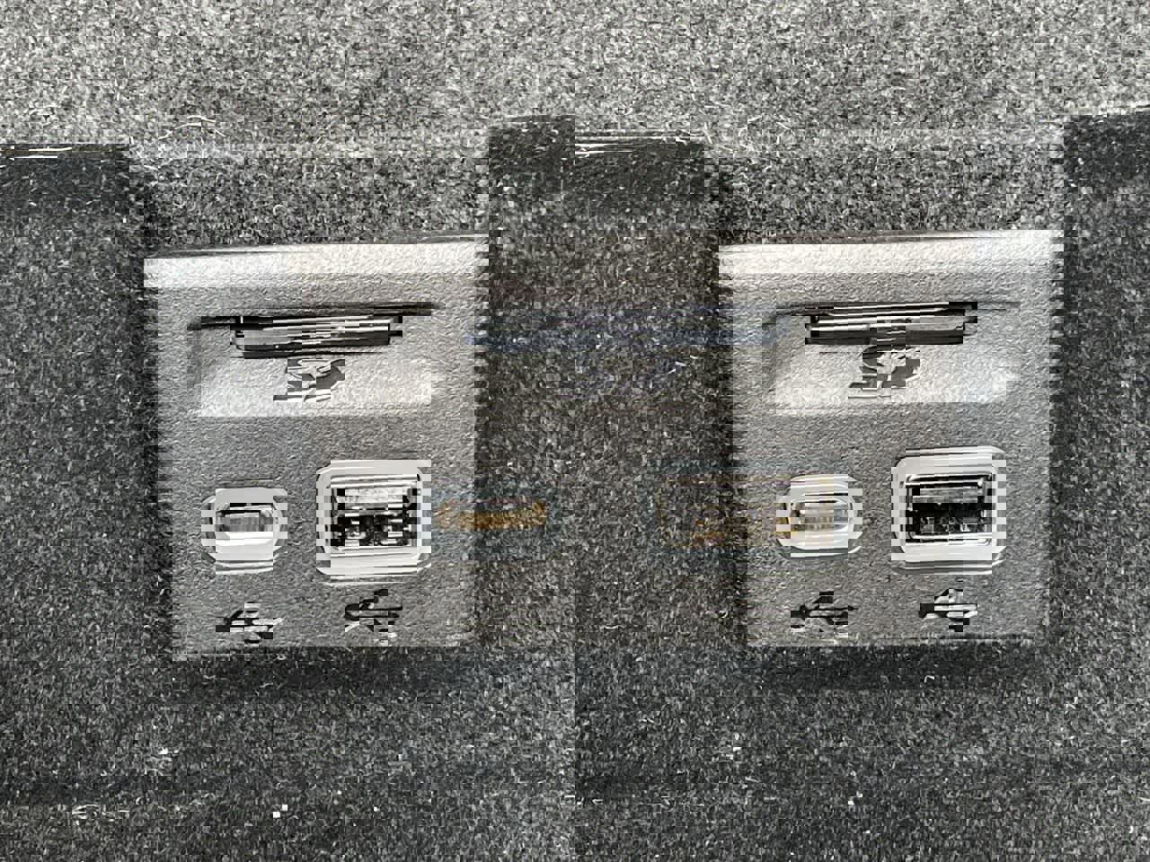 Used 2024 Cadillac XT6 Premium Luxury w/ LPO, Floor Liner Package image 29