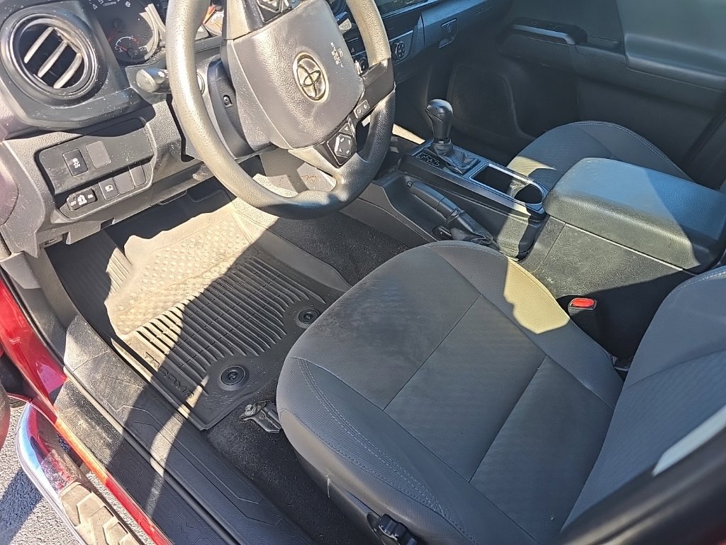 Used 2022 Toyota Tacoma SR w/ SR Convenience Package RWD image 12