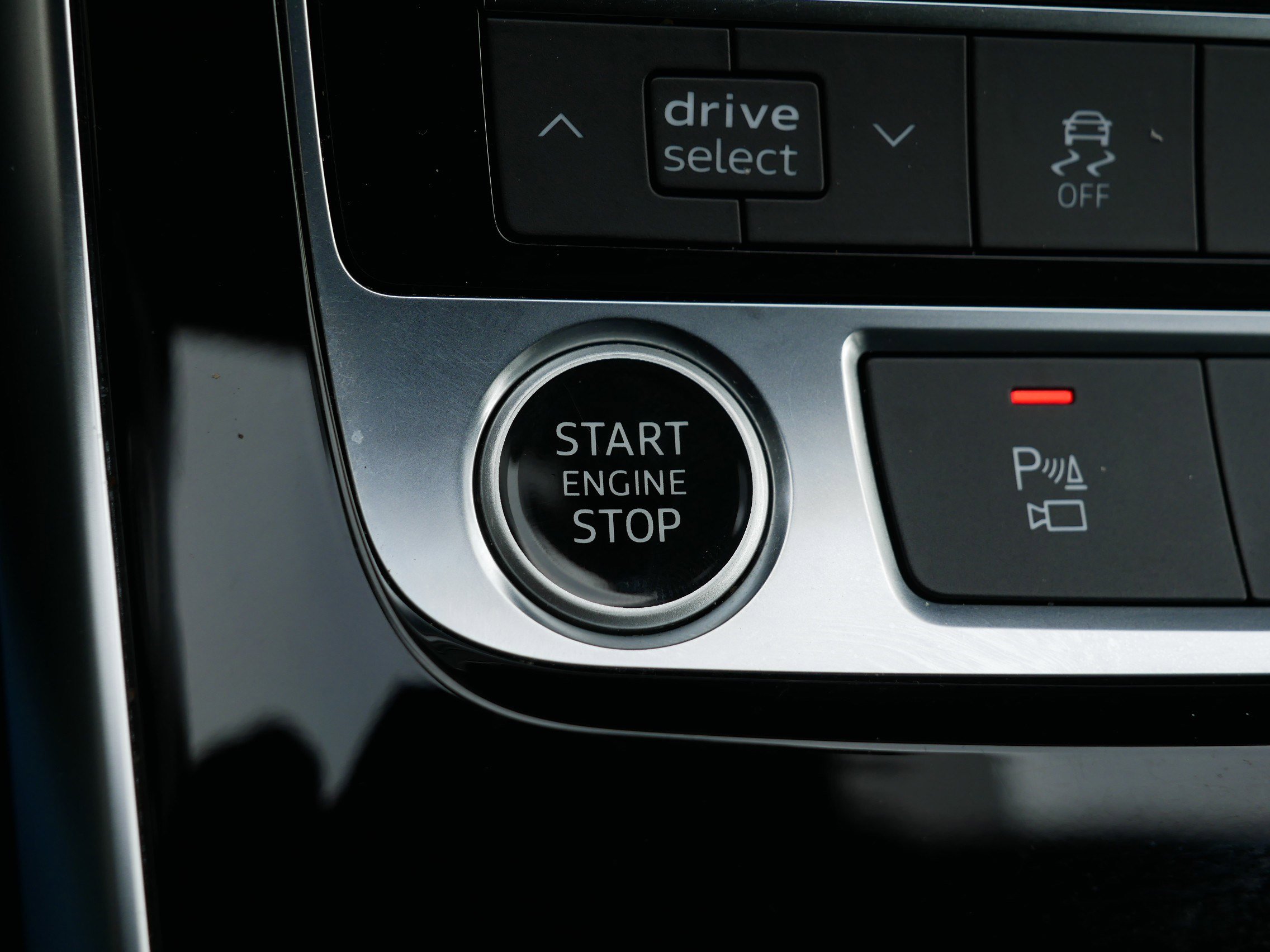 Used 2022 Audi Q7 Premium Plus w/ Premium Plus Package image 29