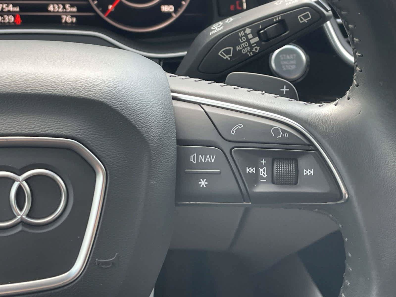 Used 2018 Audi Q7 3.0T Prestige w/ Prestige Package AWD/4WD image 33