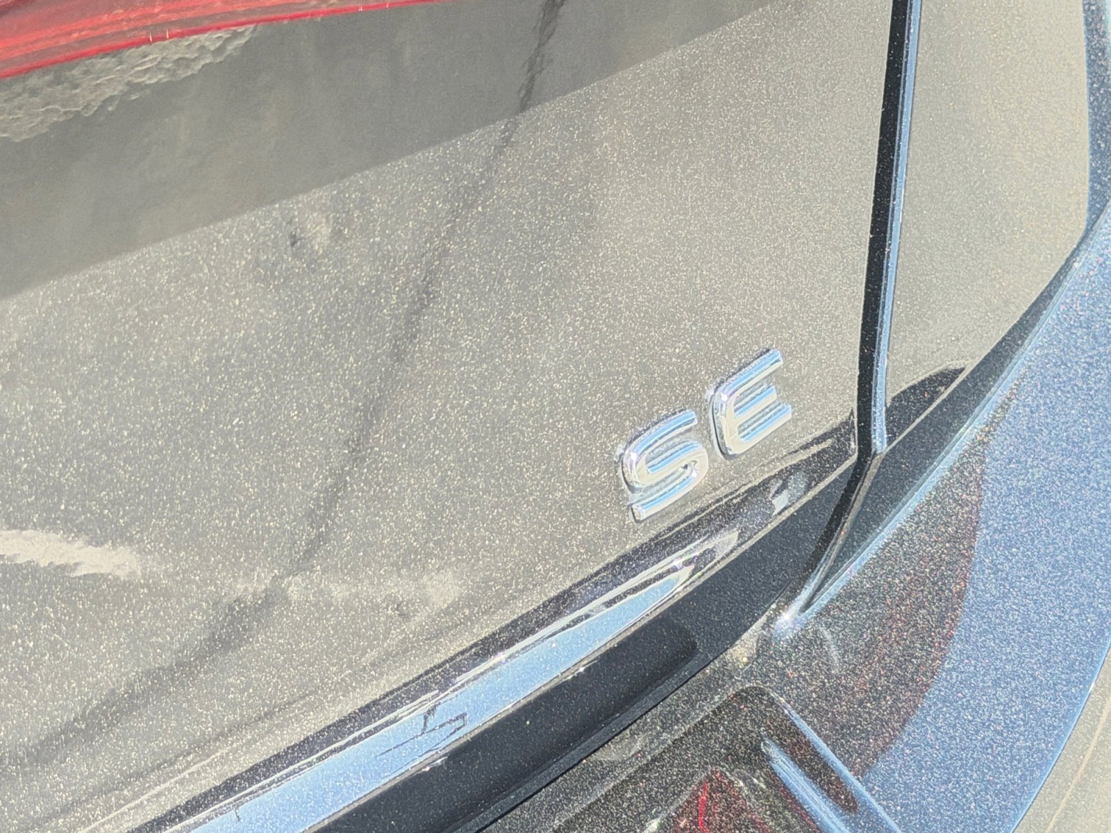 Certified 2025 Volkswagen Jetta SE w/ Sunroof Package image 23