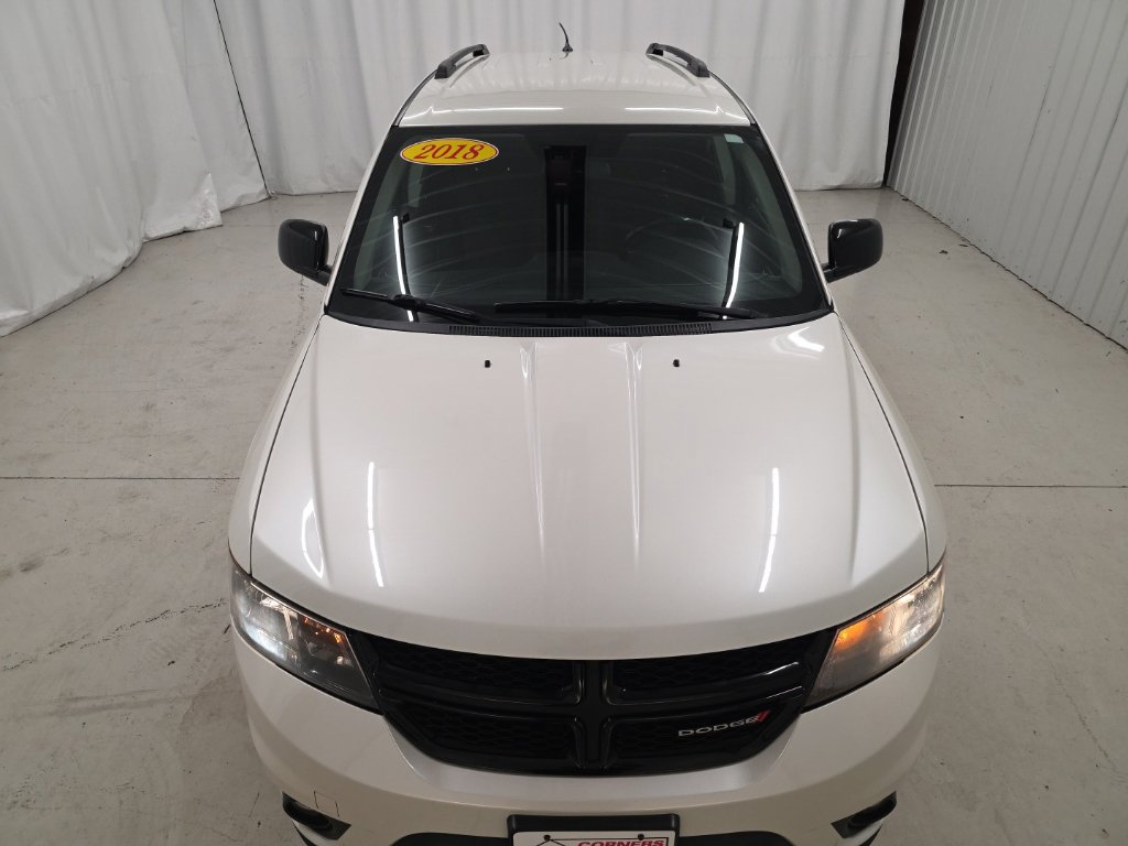 Used 2018 Dodge Journey SXT w/ Blacktop Package AWD/4WD image 9
