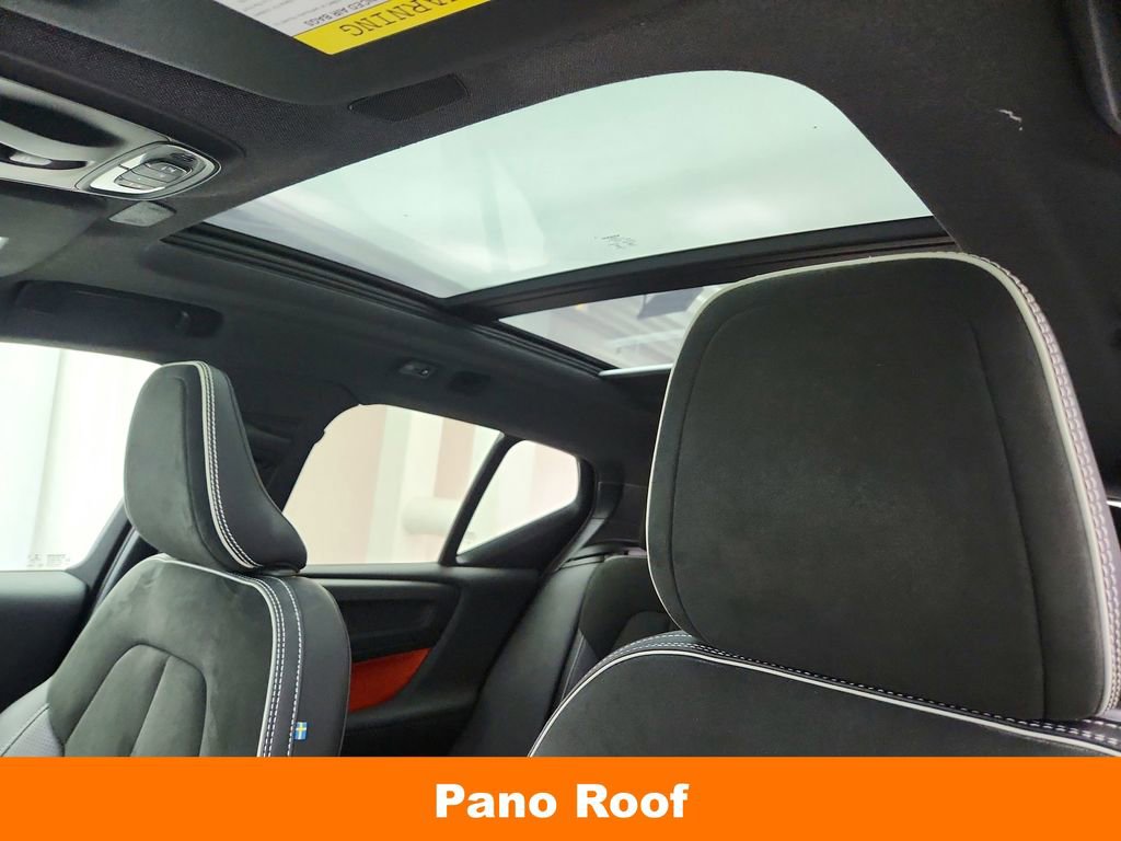 Used 2019 Volvo XC40 T5 R-Design AWD/4WD image 12