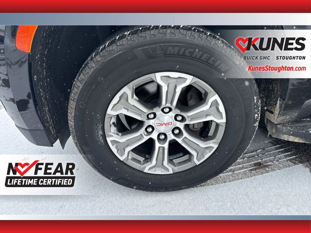 Used 2023 GMC Yukon SLE image 16