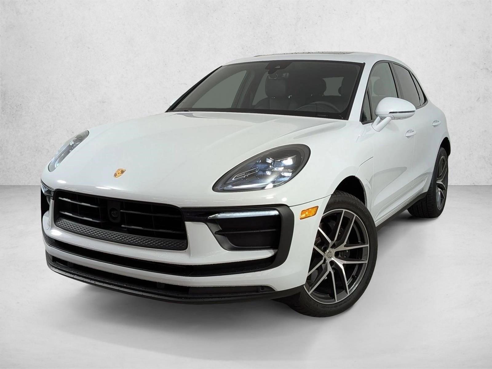 Certified 2025 Porsche Macan AWD/4WD video 1
