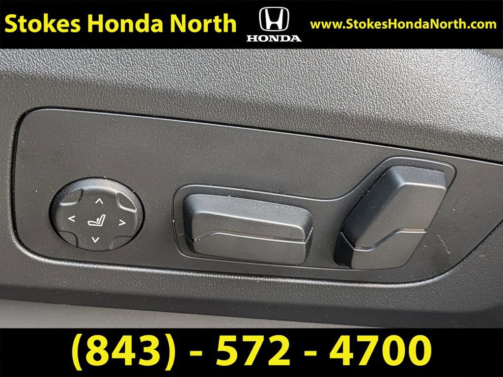 Used 2025 BMW X1 xDrive28i w/ Premium Package image 21