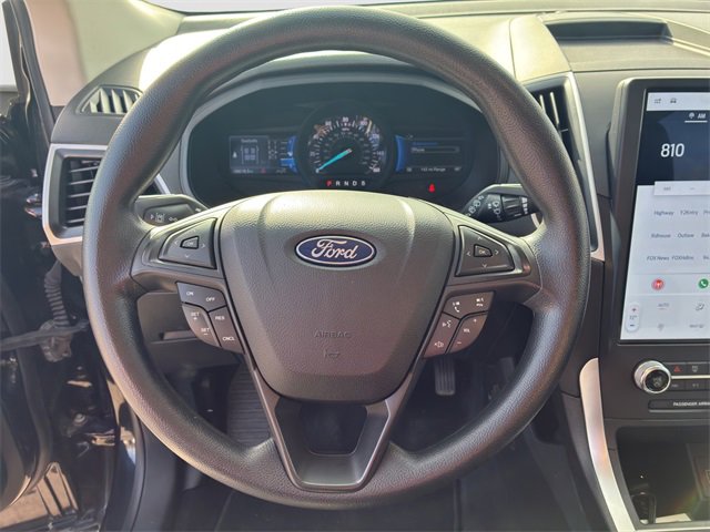 Used 2024 Ford Edge SE w/ Black Appearance Package image 16