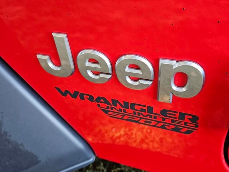 Used 2019 Jeep Wrangler Unlimited Sport S image 18