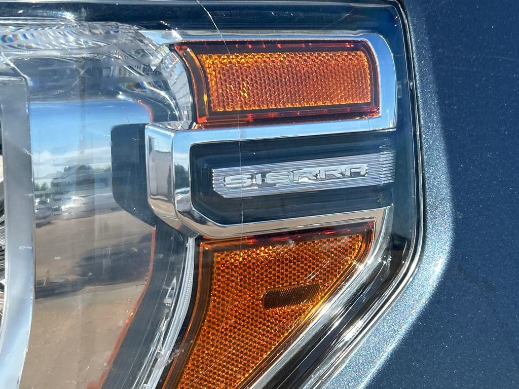 Used 2019 GMC Sierra 1500 AT4 w/ Off Road Performance Package image 41