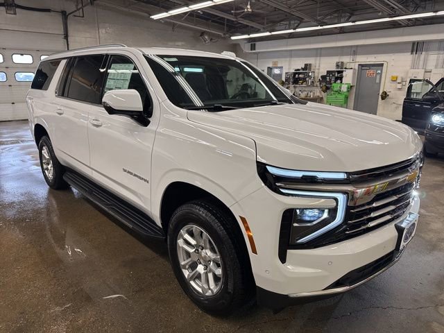 New 2026 Chevrolet Suburban LT w/ Comfort Package AWD/4WD image 8
