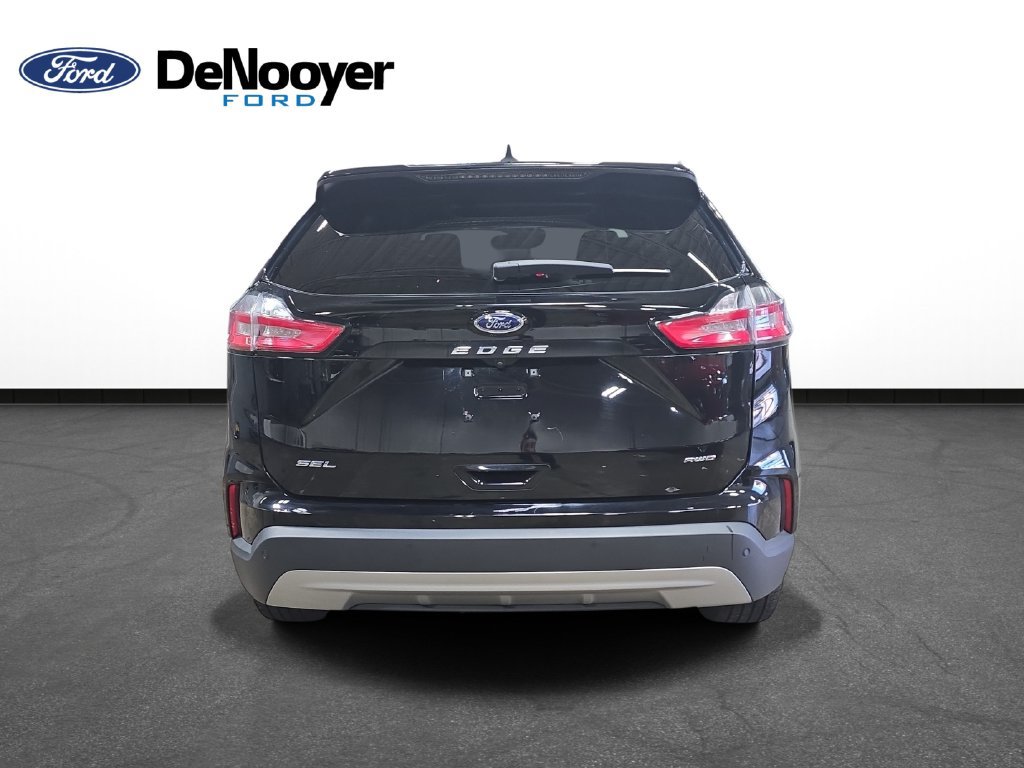 Used 2024 Ford Edge SEL w/ Convenience Package AWD/4WD image 8