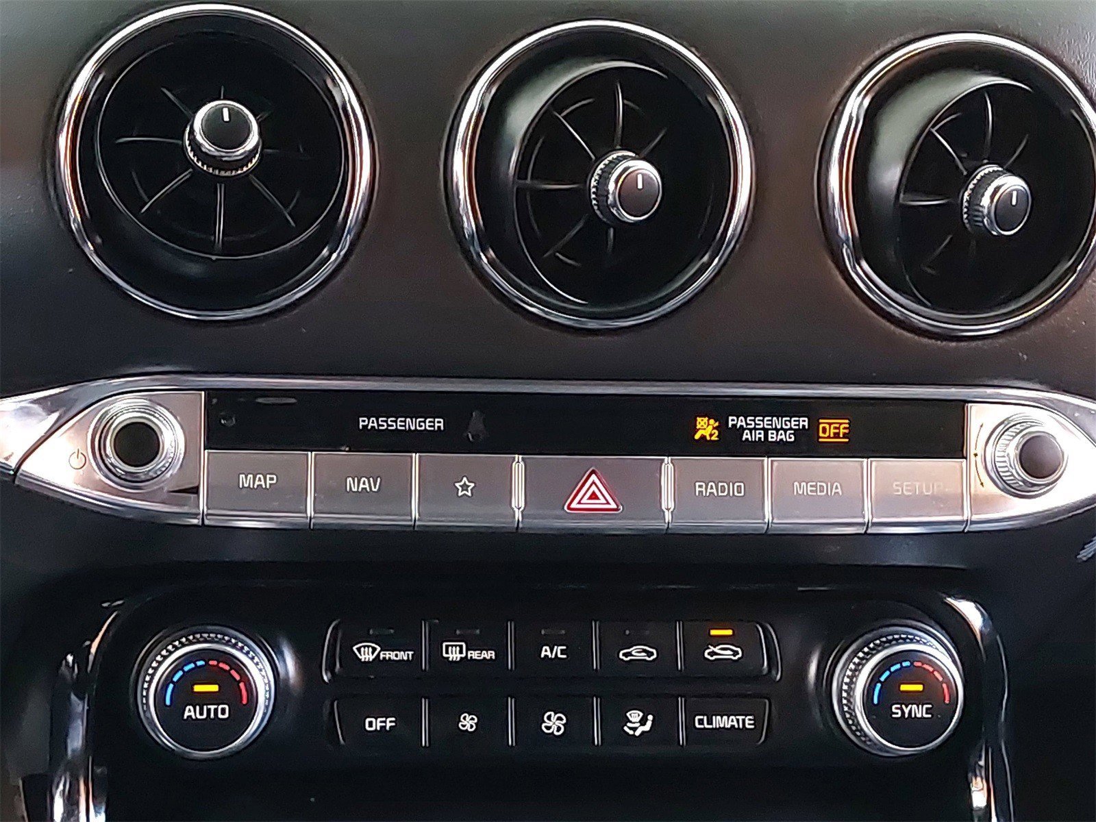 Used 2022 Kia Stinger GT2 w/ Scorpion Package image 28