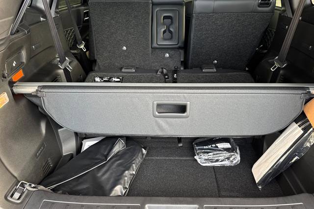 New 2026 Nissan Rogue Platinum image 18