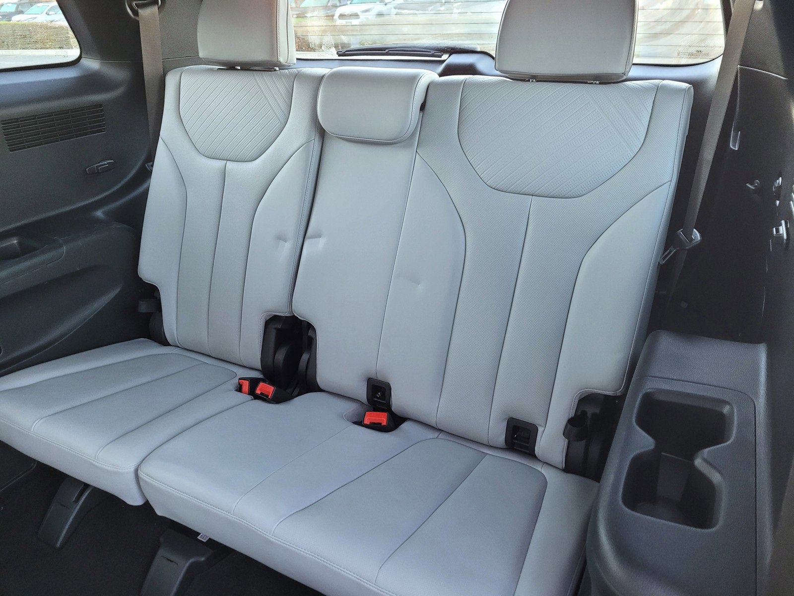 Used 2024 Hyundai Palisade SEL image 12