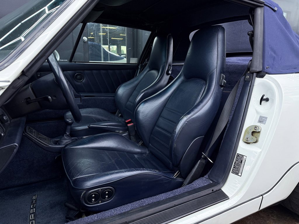 Used 1992 Porsche 911 Carrera image 18