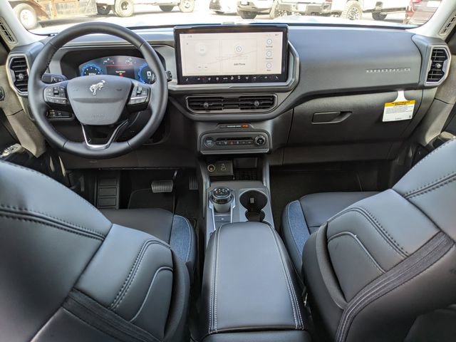 New 2025 Ford Bronco Sport Outer Banks image 14