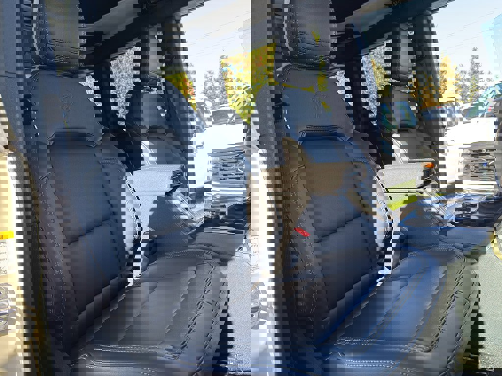 New 2025 Ford Bronco Badlands image 41