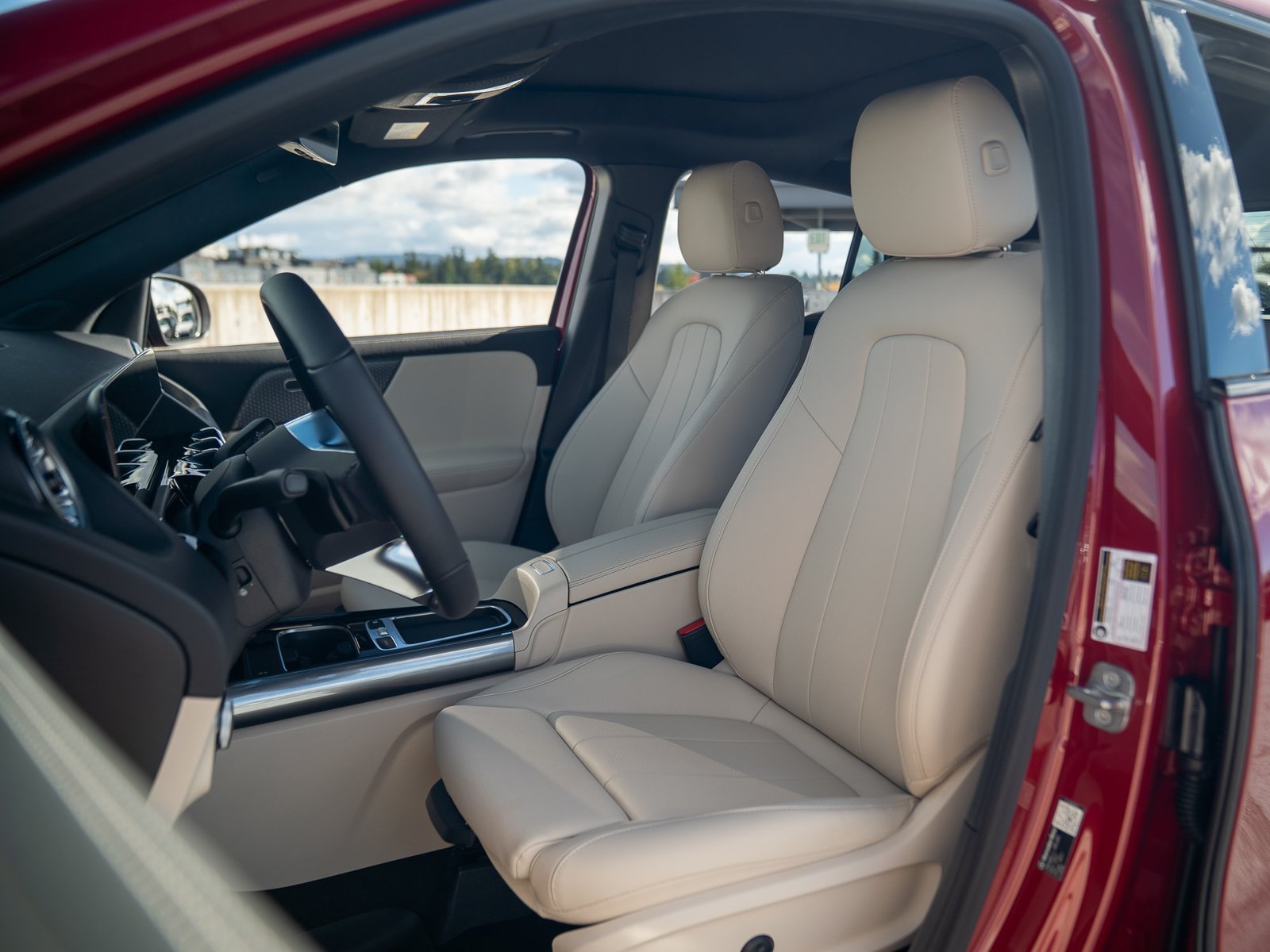 Certified 2026 Mercedes-Benz GLA 250 4MATIC image 24