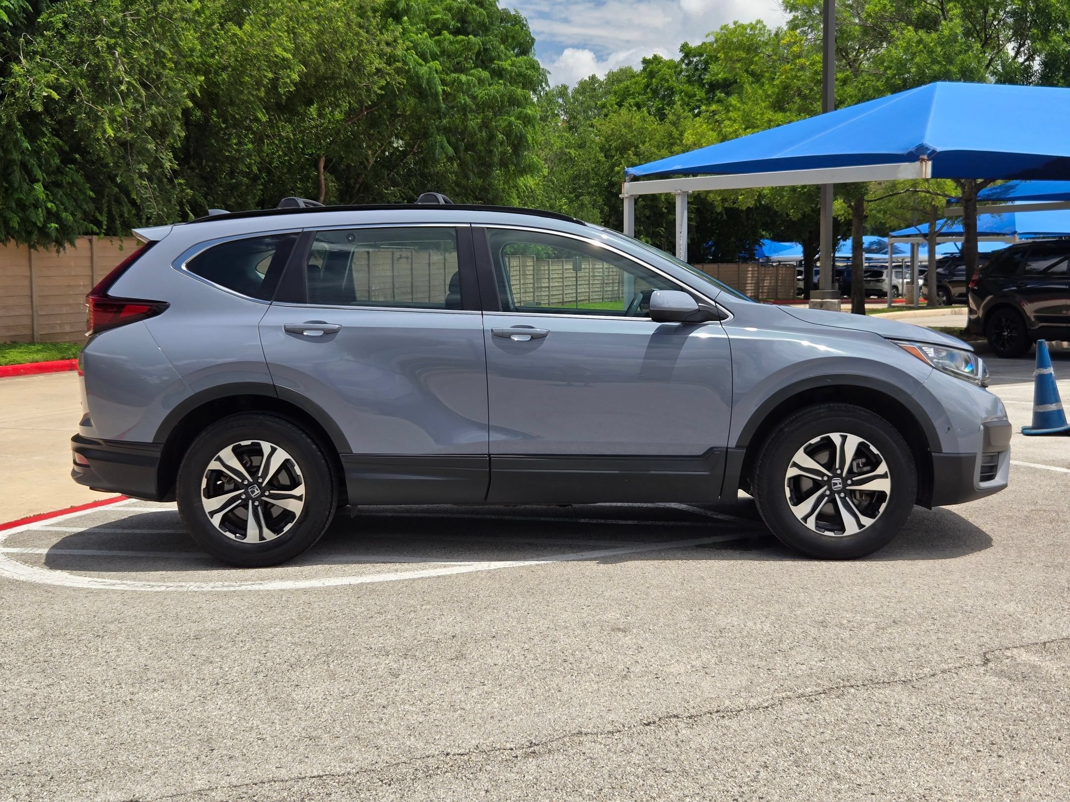 Used 2021 Honda CR-V Special Edition image 2