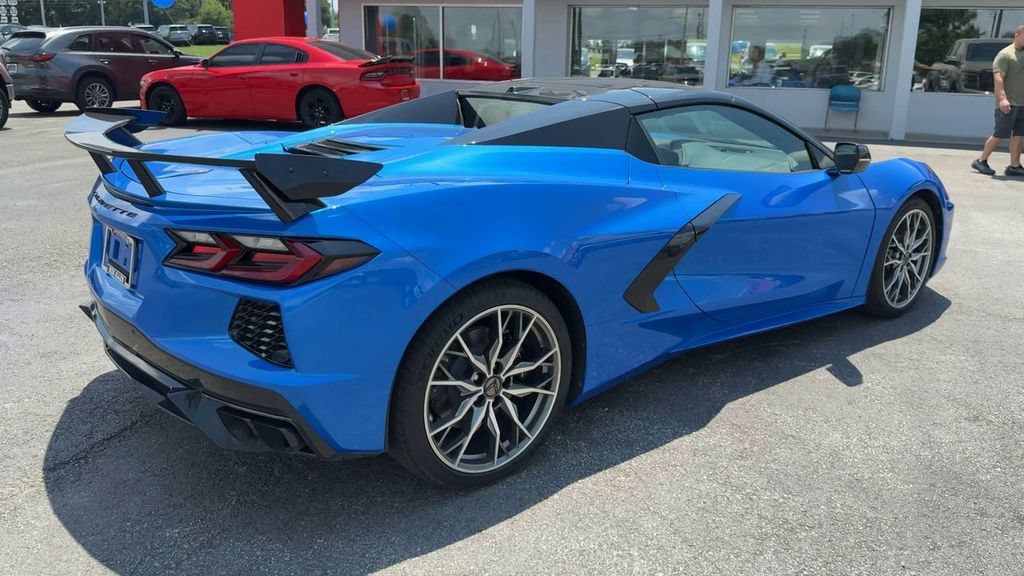 Used 2025 Chevrolet Corvette Stingray Preferred Conv w/ Battery Protection Package RWD image 7