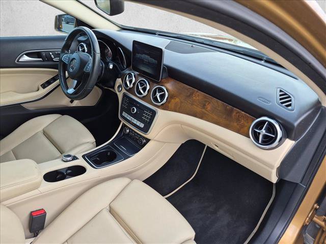 Used 2018 Mercedes-Benz GLA 250 image 22