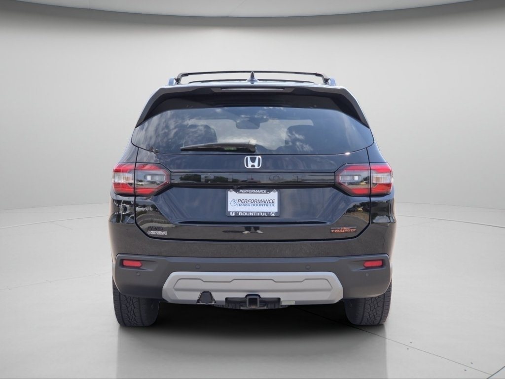 Certified 2025 Honda Pilot TrailSport image 25