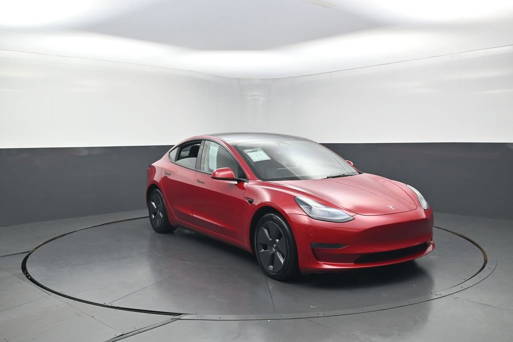 Used 2022 Tesla Model 3 Long Range AWD/4WD image 3