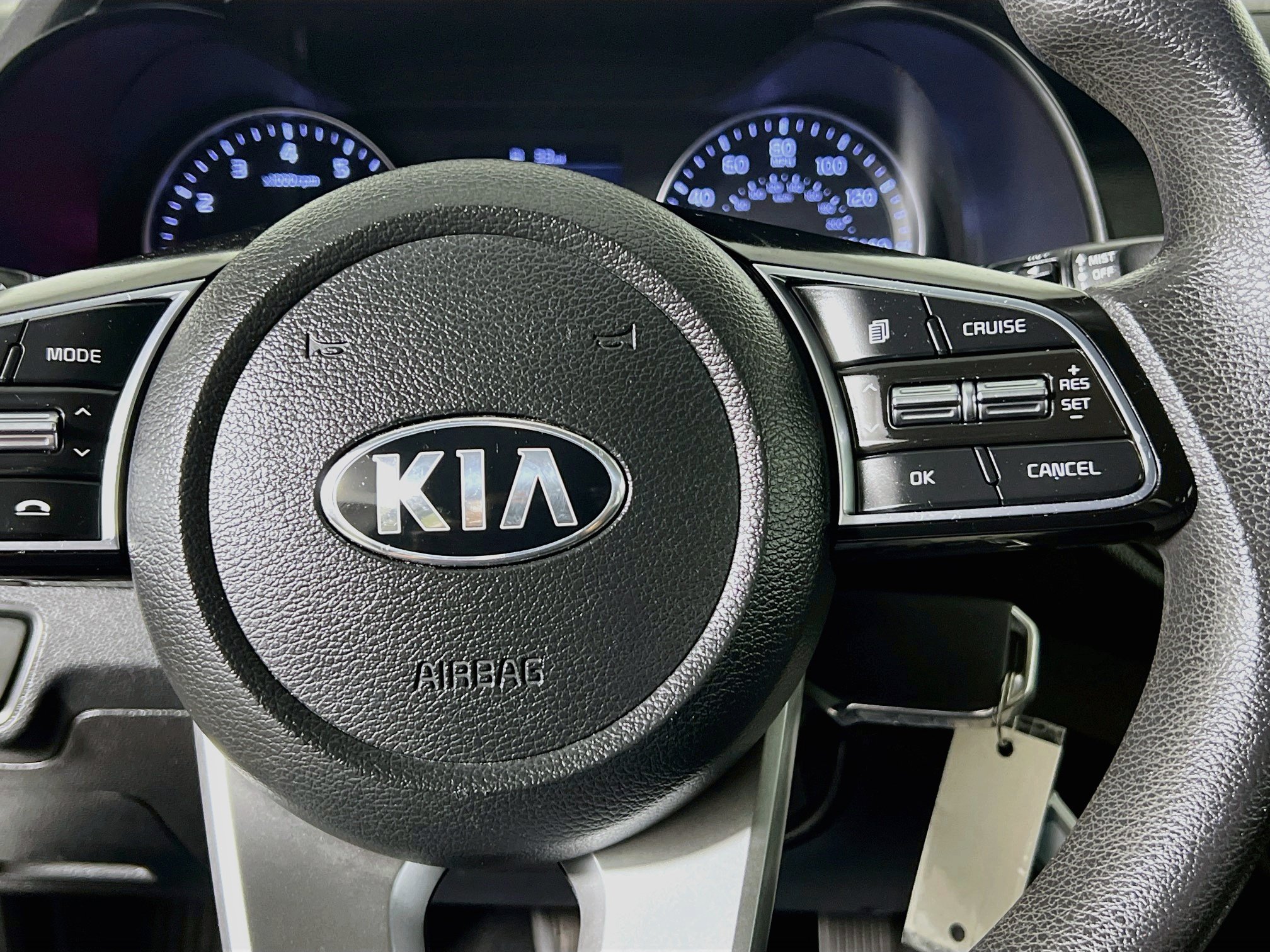 Used 2020 Kia Forte LXS FWD image 19