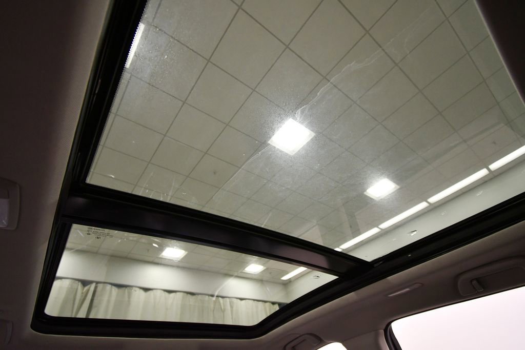 Used 2021 Acura RDX w/ Technology Package image 16