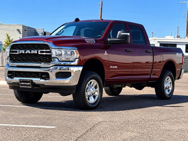 Used 2024 RAM 2500 Tradesman w/ Chrome Appearance Group AWD/4WD image 8