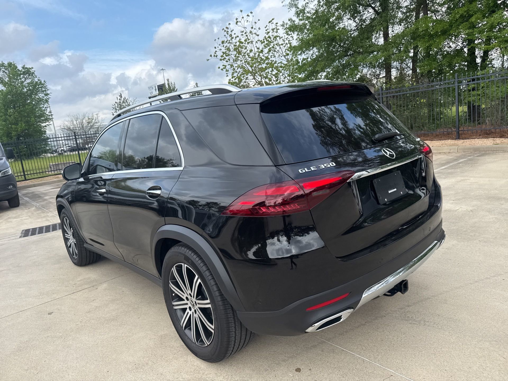 Used 2026 Mercedes-Benz GLE 350 4MATIC image 6