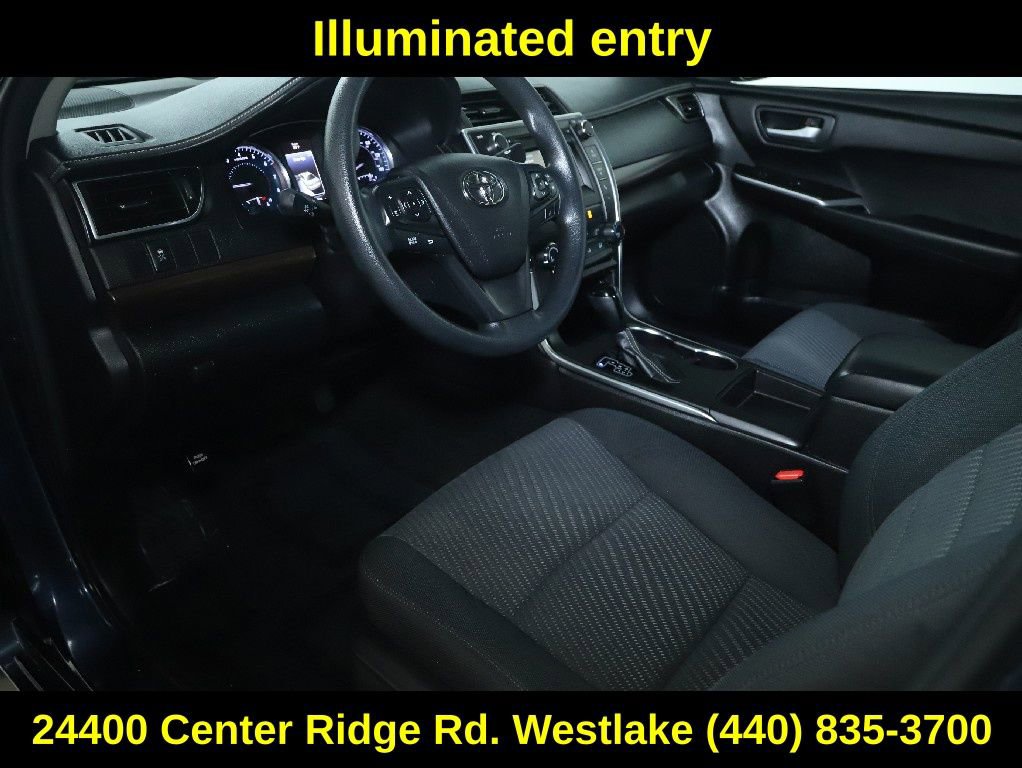 Used 2017 Toyota Camry XLE image 17