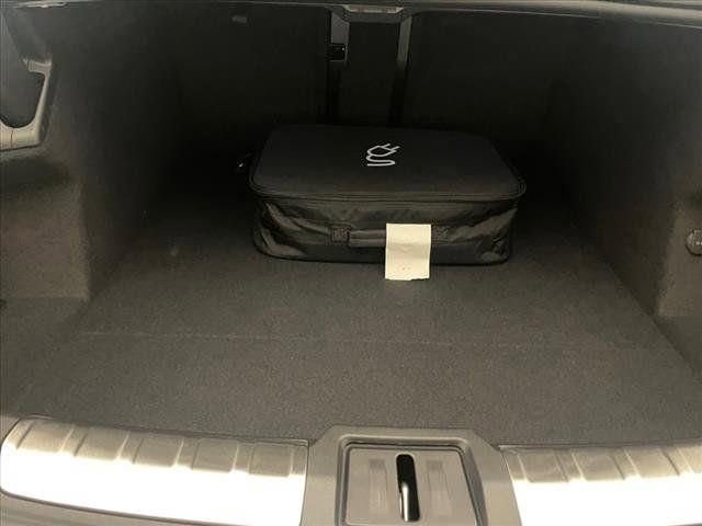 New 2025 Porsche Taycan 4S image 25