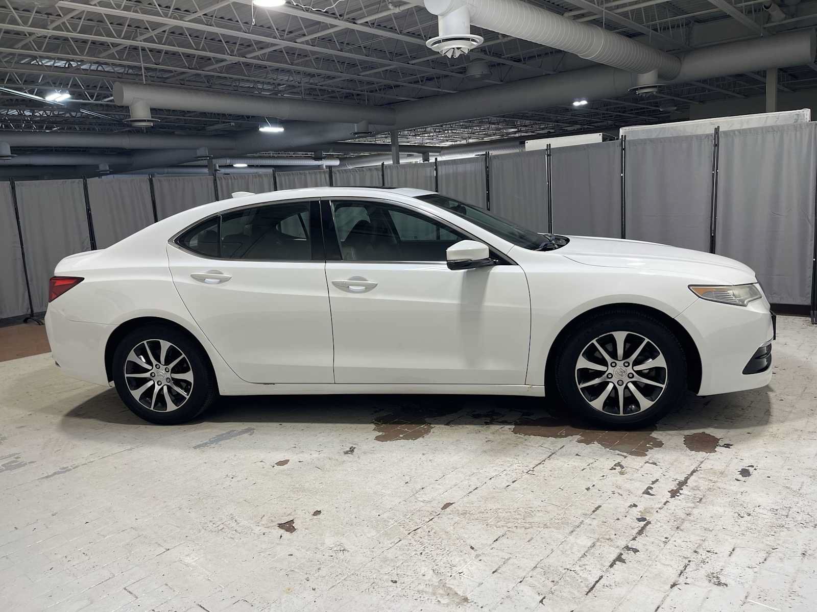 Used 2016 Acura TLX FWD image 27