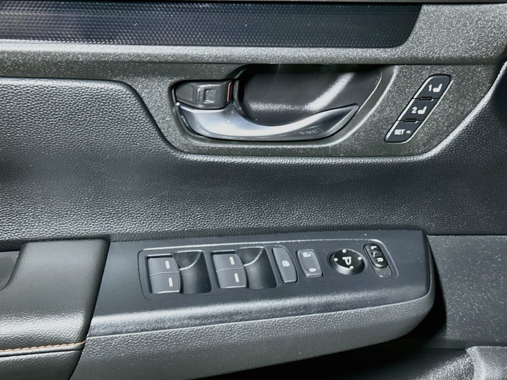 Used 2024 Honda CR-V Sport-L image 18