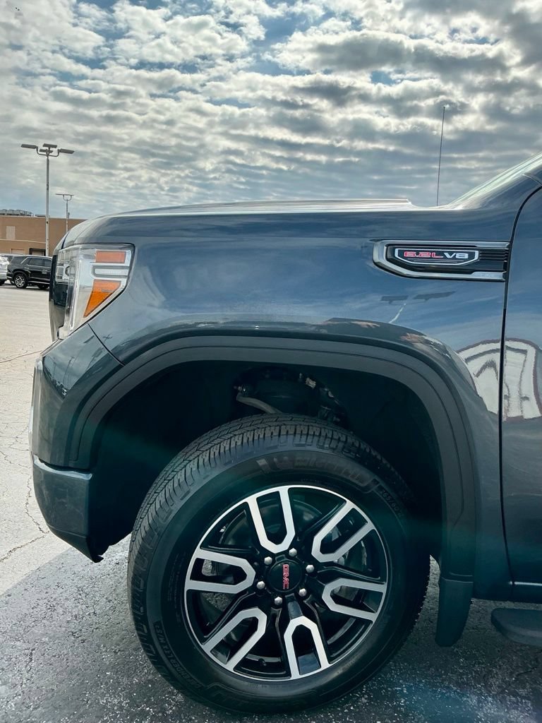 Used 2022 GMC Sierra 1500 AT4 w/ AT4 Premium Package AWD/4WD image 34