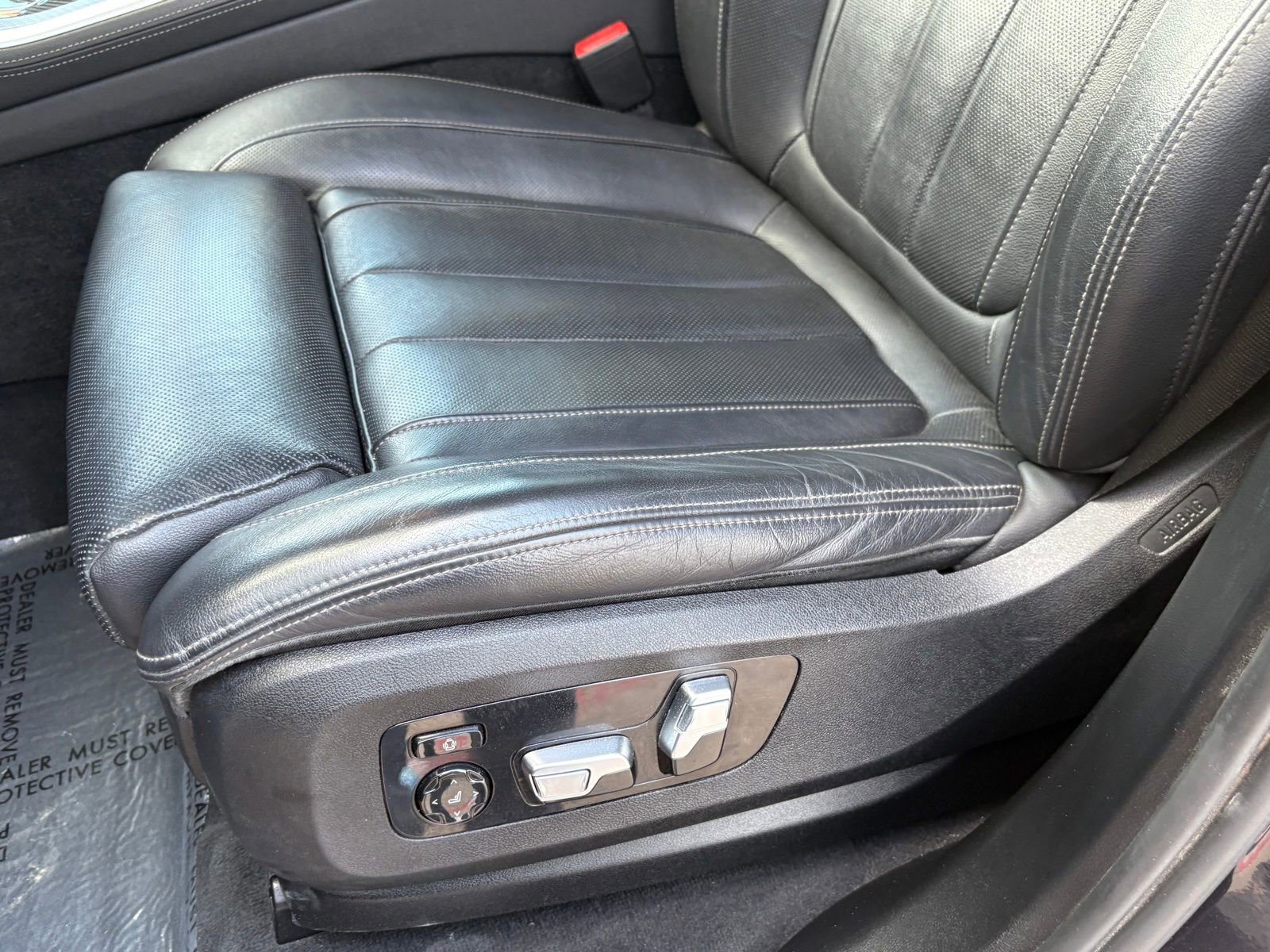 Used 2022 BMW X5 M50i w/ Premium Package image 45