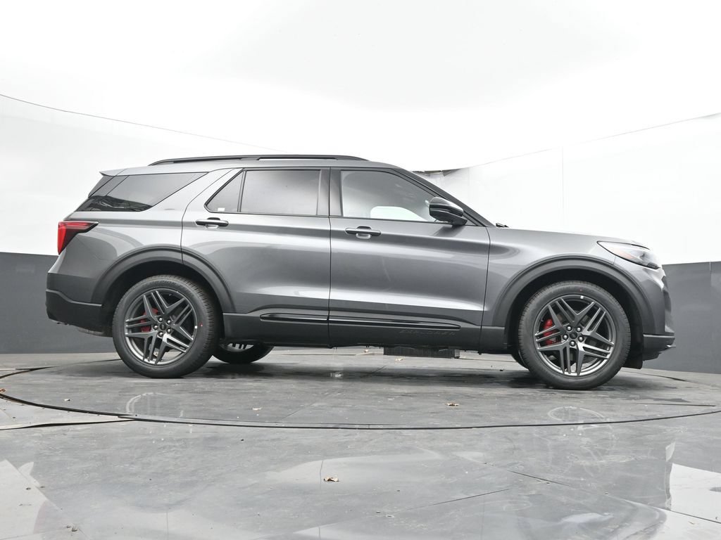 New 2026 Ford Explorer ST AWD/4WD image 45