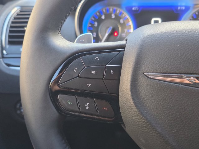 Used 2022 Chrysler 300 S RWD image 35