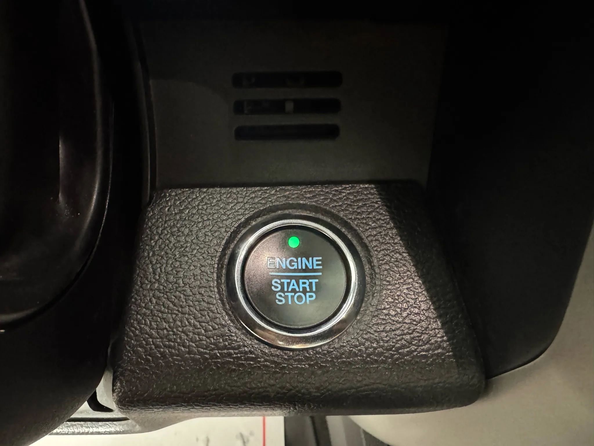 Used 2020 Ford F250 Lariat w/ Lariat Ultimate Package image 17