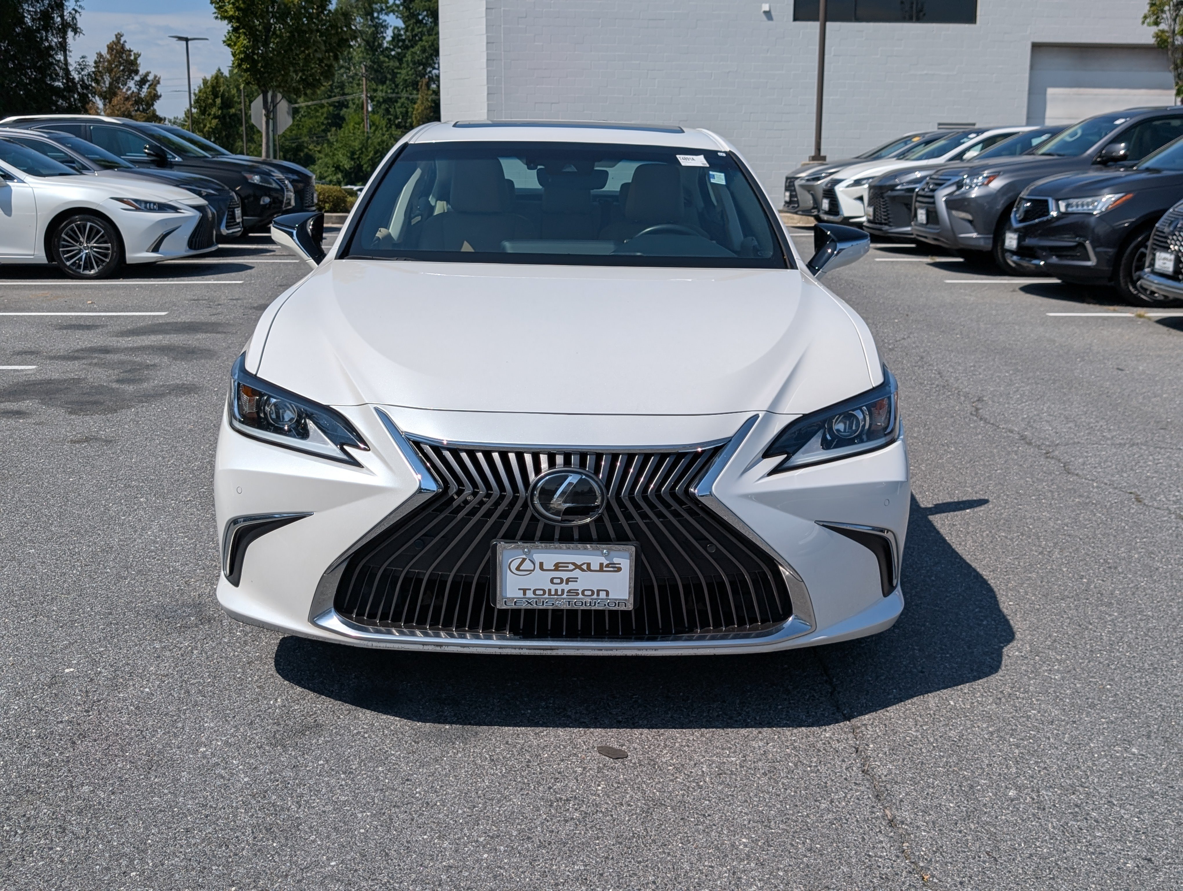Used 2019 Lexus ES 350 w/ Premium Package FWD image 8
