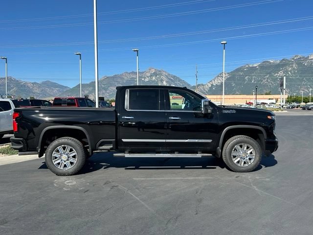 New 2026 Chevrolet Silverado 3500 High Country w/ High Country Premium Package AWD/4WD image 8