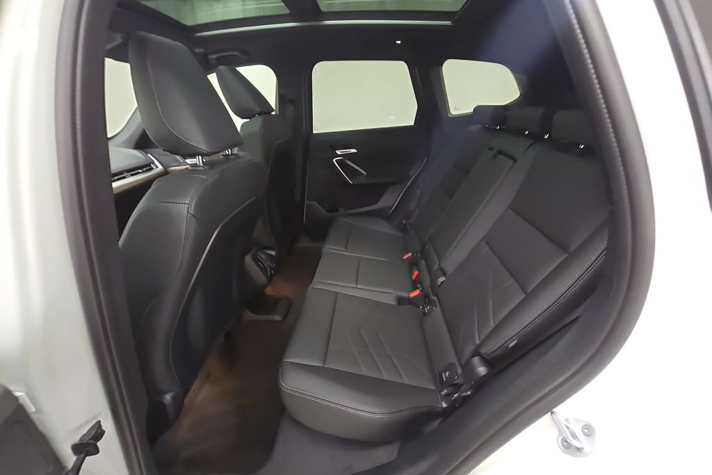 New 2027 BMW X1 xDrive28i w/ Convenience Package AWD/4WD image 25