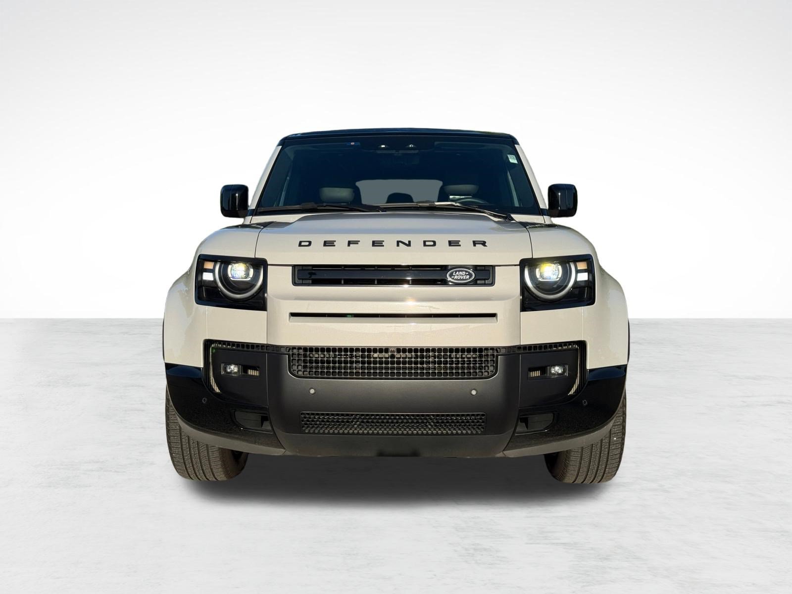 Used 2026 Land Rover Defender 110 X-Dynamic SE AWD/4WD image 6
