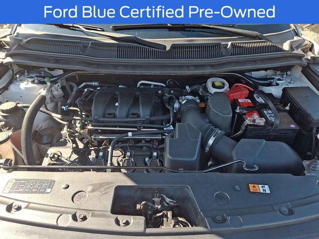Certified 2018 Ford Explorer XLT w/ Equipment Group 202A AWD/4WD image 35